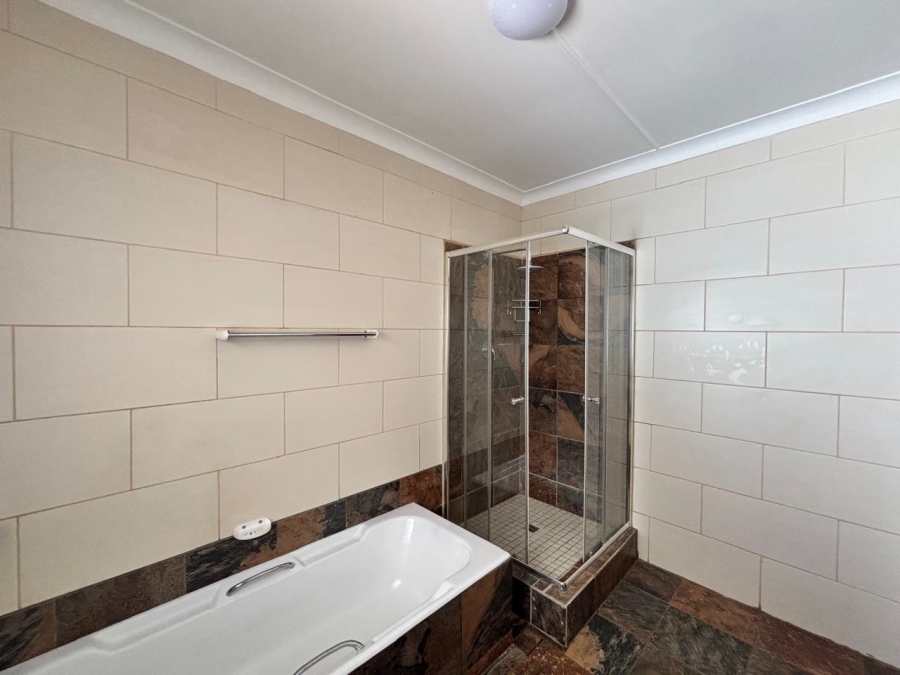 3 Bedroom Property for Sale in Parys Free State